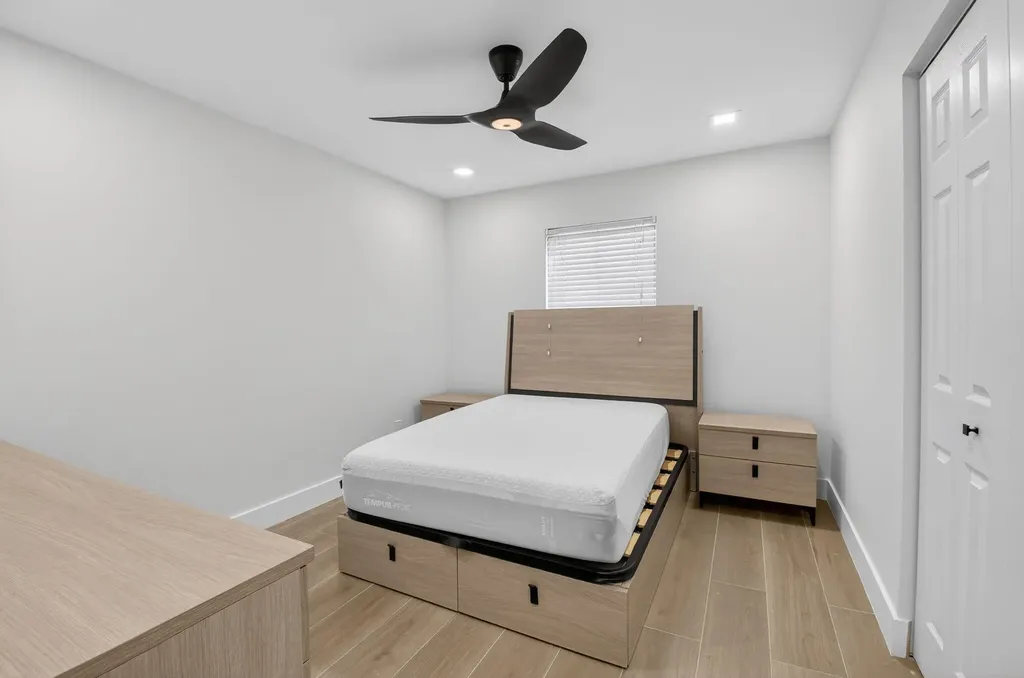 1095 Anchor Point Delray Beach FL 33444
