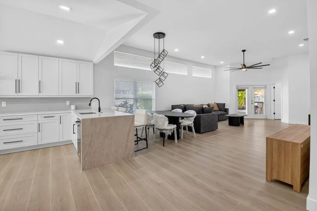1095 Anchor Point Delray Beach FL 33444