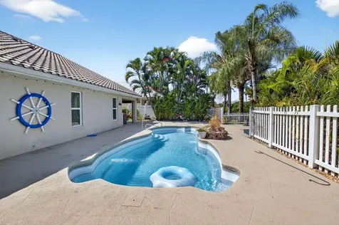 1095 Anchor Point Delray Beach FL 33444