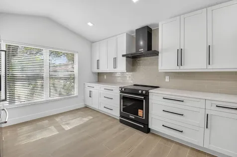1095 Anchor Point Delray Beach FL 33444