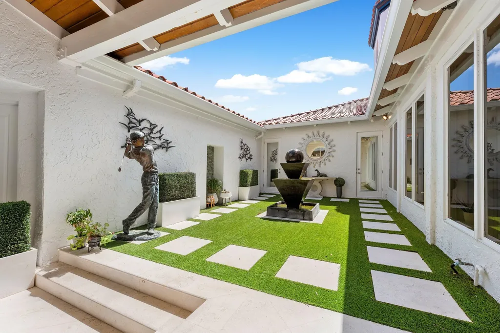 13101 Monet Lane Palm Beach Gardens FL 33410