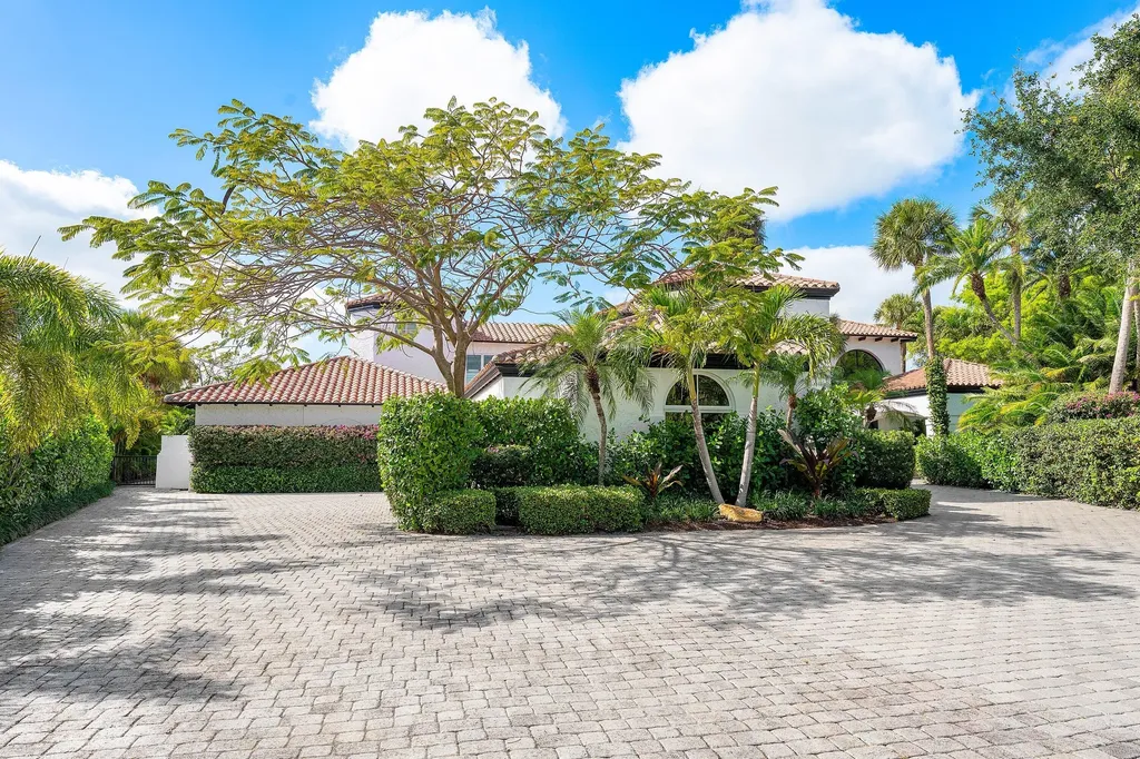 13101 Monet Lane Palm Beach Gardens FL 33410