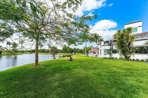 13101 Monet Lane Palm Beach Gardens FL 33410