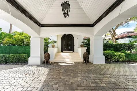 13101 Monet Lane Palm Beach Gardens FL 33410