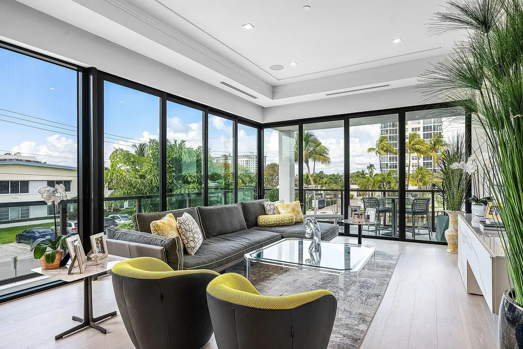 344 Venetian Drive Delray Beach FL 33483
