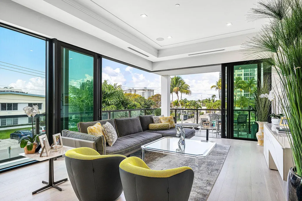 344 Venetian Drive Delray Beach FL 33483