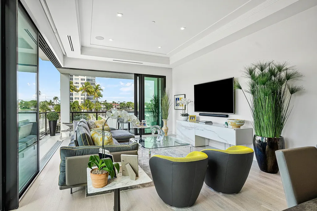 344 Venetian Drive Delray Beach FL 33483
