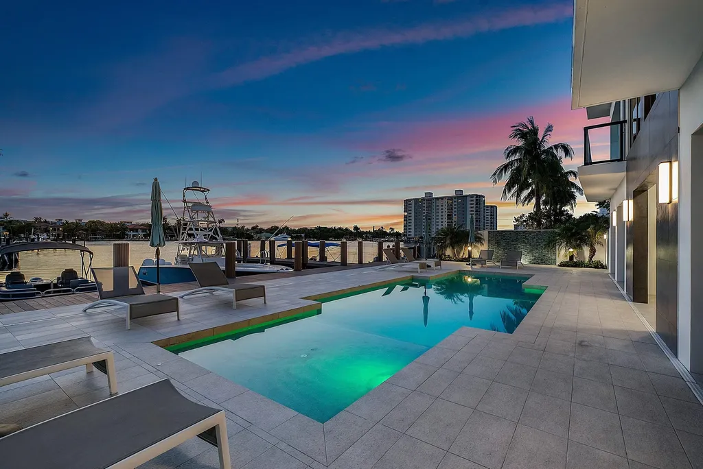 344 Venetian Drive Delray Beach FL 33483
