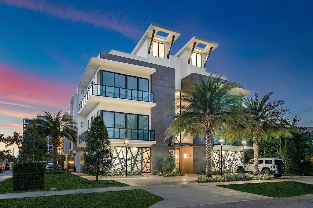 344 Venetian Drive Delray Beach FL 33483