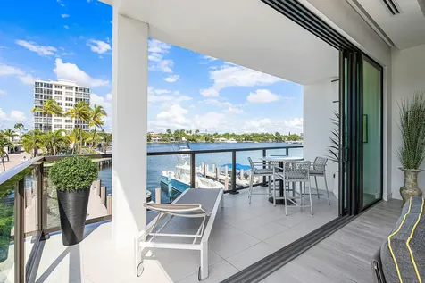 344 Venetian Drive Delray Beach FL 33483