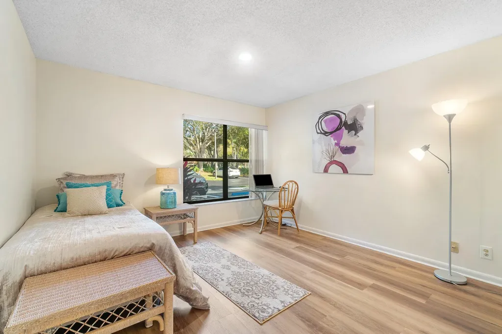 5020 Golfview Court Delray Beach FL 33484