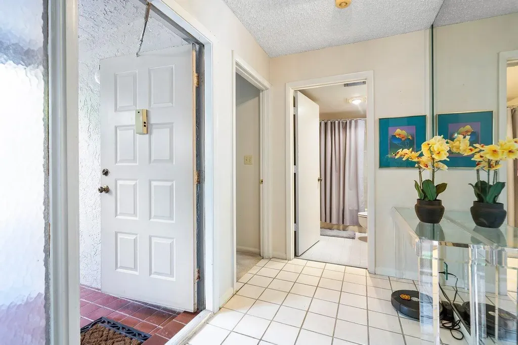 5020 Golfview Court Delray Beach FL 33484