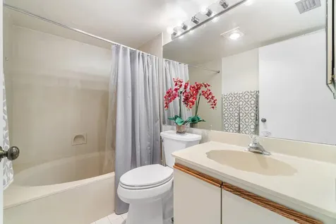 5020 Golfview Court Delray Beach FL 33484