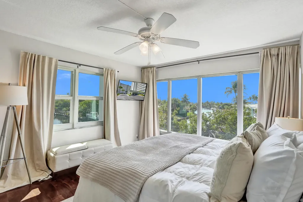 801 S Federal Highway Pompano Beach FL 33062