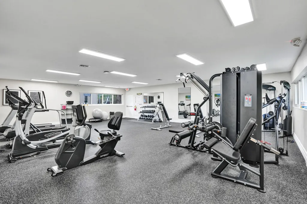 801 S Federal Highway Pompano Beach FL 33062