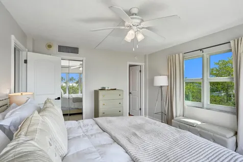 801 S Federal Highway Pompano Beach FL 33062