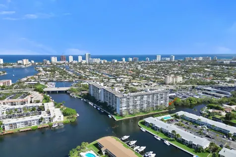 801 S Federal Highway Pompano Beach FL 33062