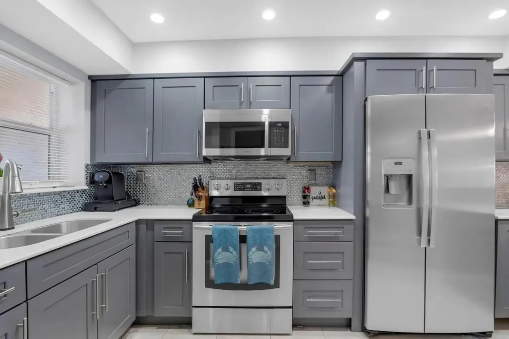 1839 SE 4th Street Pompano Beach FL 33060