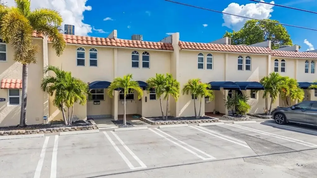 1839 SE 4th Street Pompano Beach FL 33060
