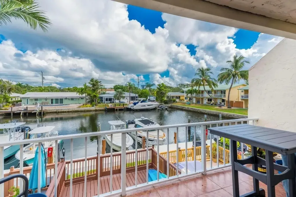 1839 SE 4th Street Pompano Beach FL 33060