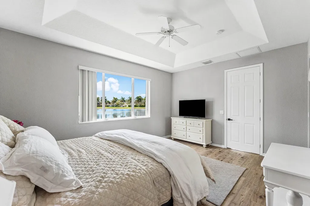 2277 Egret Cove Drive West Palm Beach FL 33411