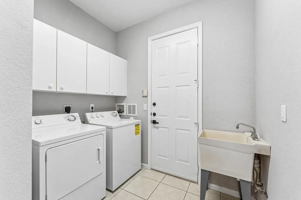 2277 Egret Cove Drive West Palm Beach FL 33411