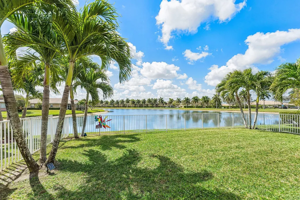 2277 Egret Cove Drive West Palm Beach FL 33411