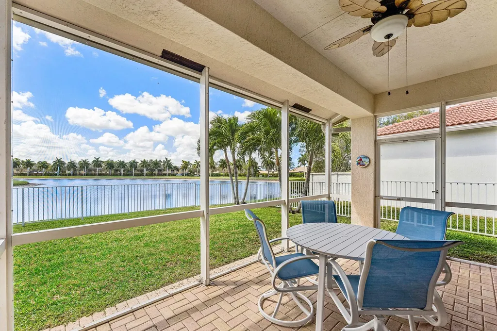 2277 Egret Cove Drive West Palm Beach FL 33411