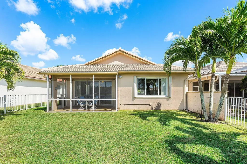 2277 Egret Cove Drive West Palm Beach FL 33411