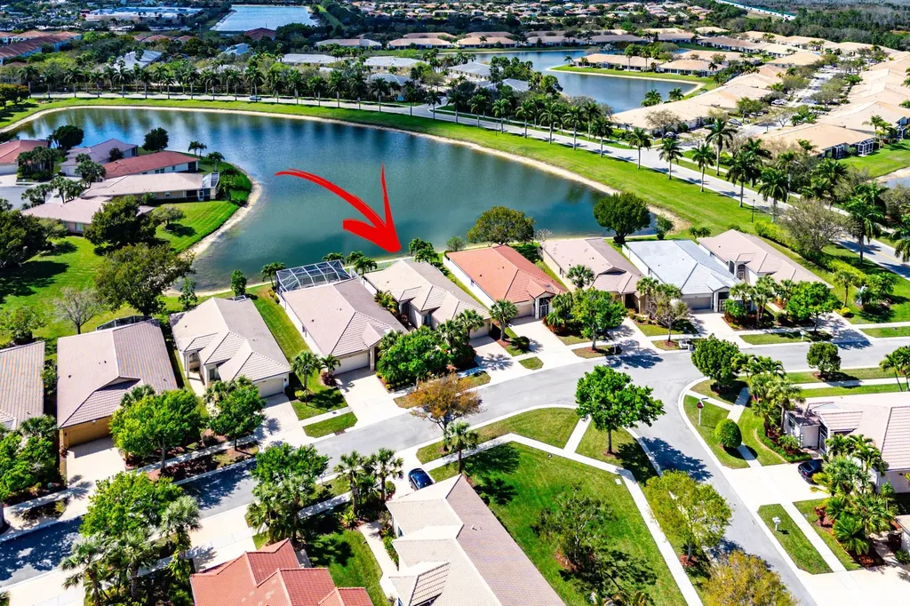 2277 Egret Cove Drive West Palm Beach FL 33411