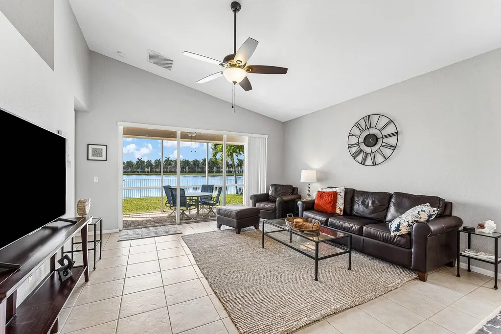 2277 Egret Cove Drive West Palm Beach FL 33411