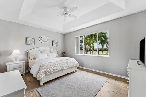 2277 Egret Cove Drive West Palm Beach FL 33411