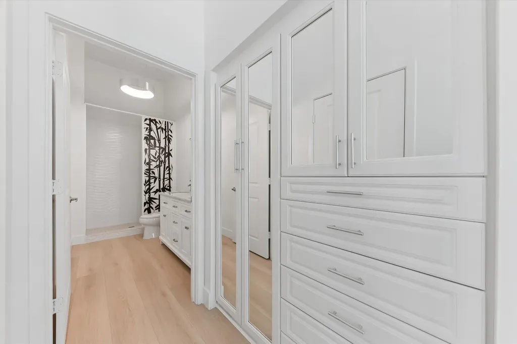 300 S Australian Avenue West Palm Beach FL 33401