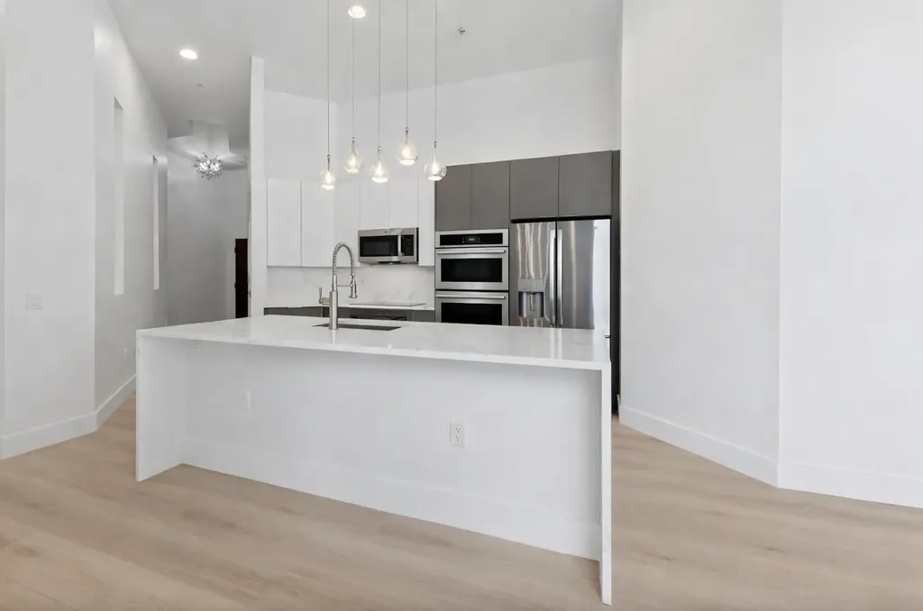 300 S Australian Avenue West Palm Beach FL 33401