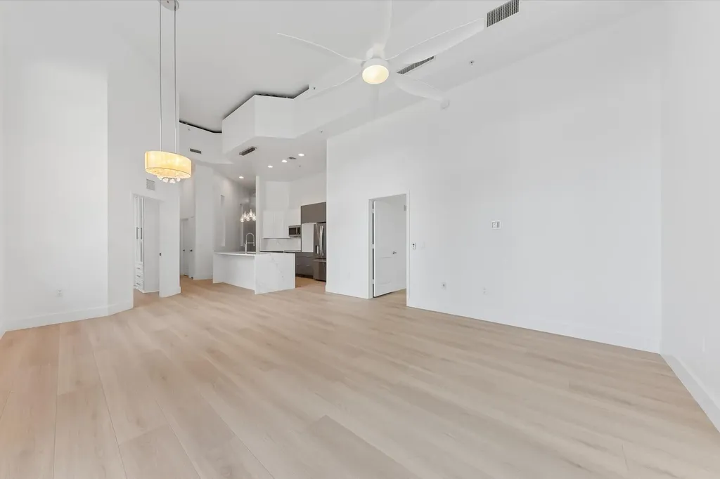 300 S Australian Avenue West Palm Beach FL 33401