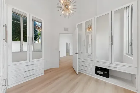 300 S Australian Avenue West Palm Beach FL 33401