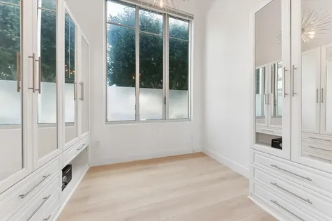 300 S Australian Avenue West Palm Beach FL 33401