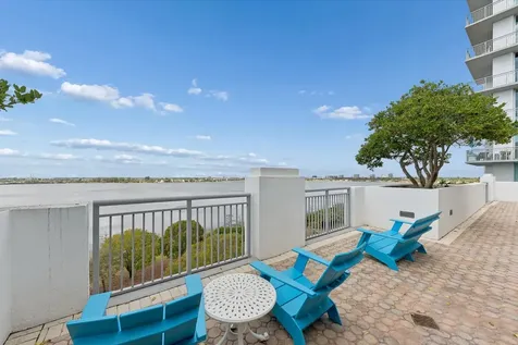 300 S Australian Avenue West Palm Beach FL 33401
