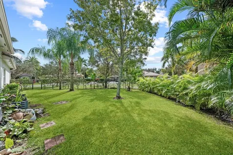 11912 Fox Hill Circle Boynton Beach FL 33473