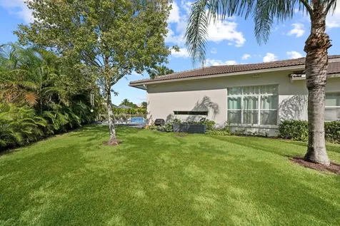 11912 Fox Hill Circle Boynton Beach FL 33473