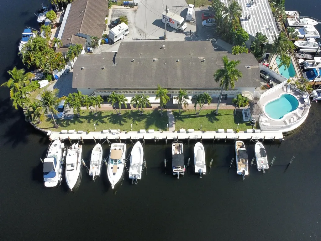 1780 SE 4th Street Pompano Beach FL 33060
