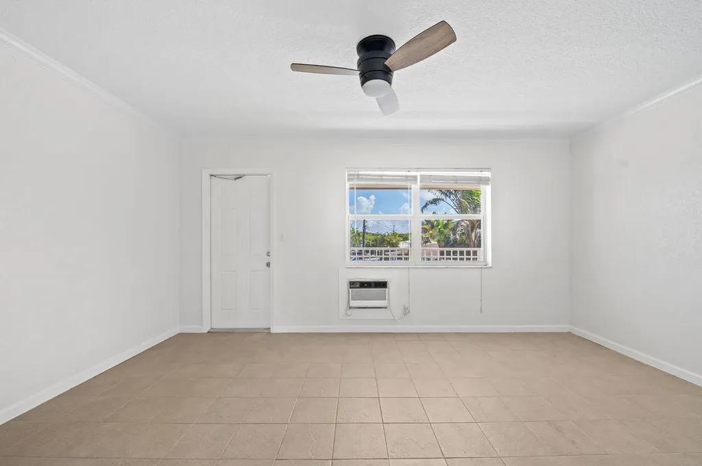 1780 SE 4th Street Pompano Beach FL 33060