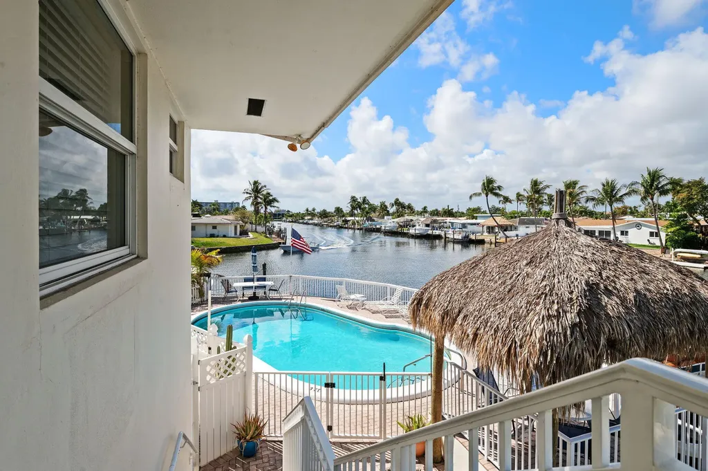 1780 SE 4th Street Pompano Beach FL 33060