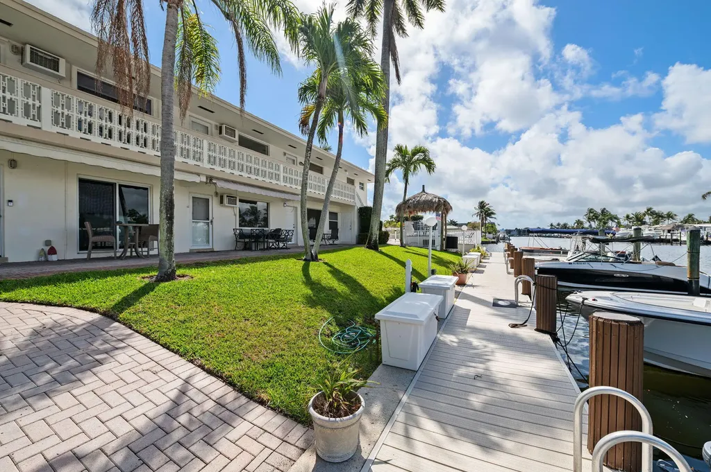 1780 SE 4th Street Pompano Beach FL 33060