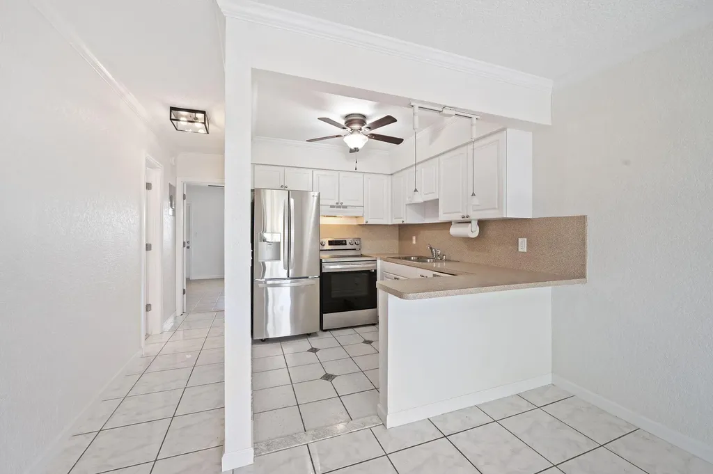 1780 SE 4th Street Pompano Beach FL 33060