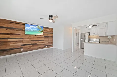 1780 SE 4th Street Pompano Beach FL 33060