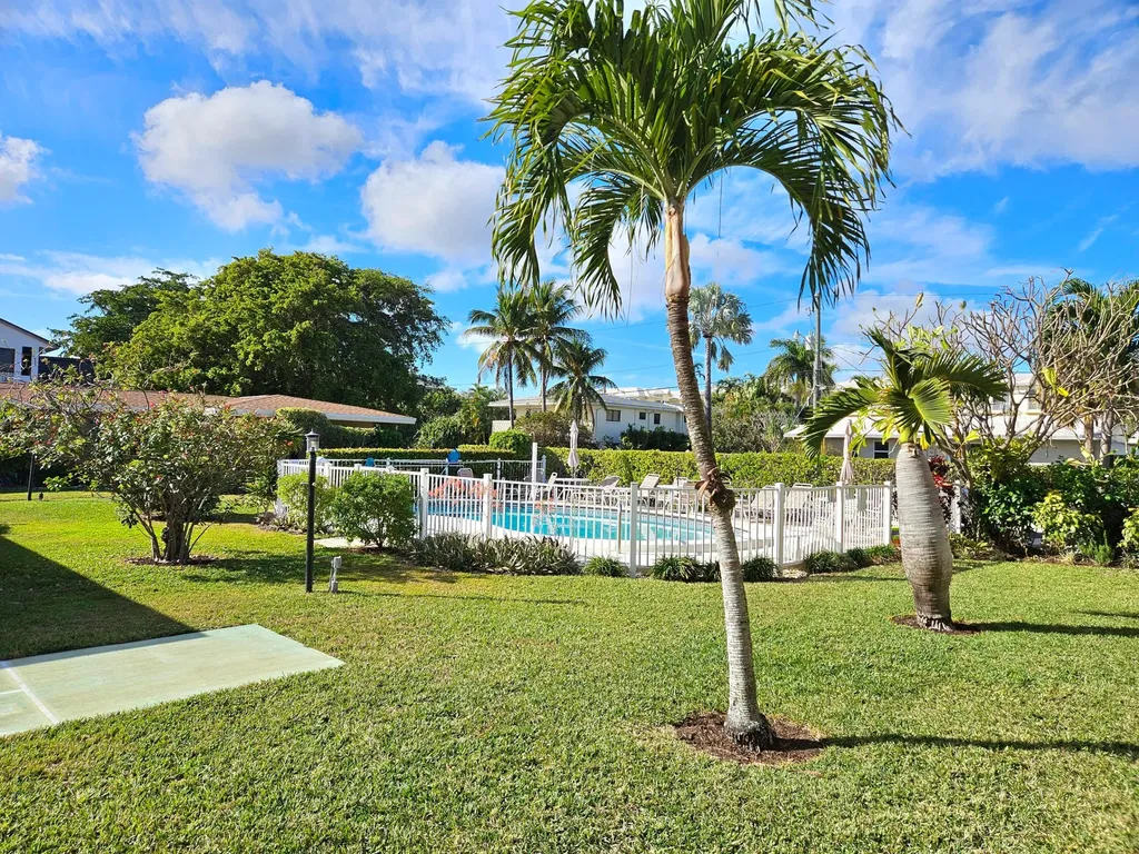 3208 SE 11th Street Pompano Beach FL 33060