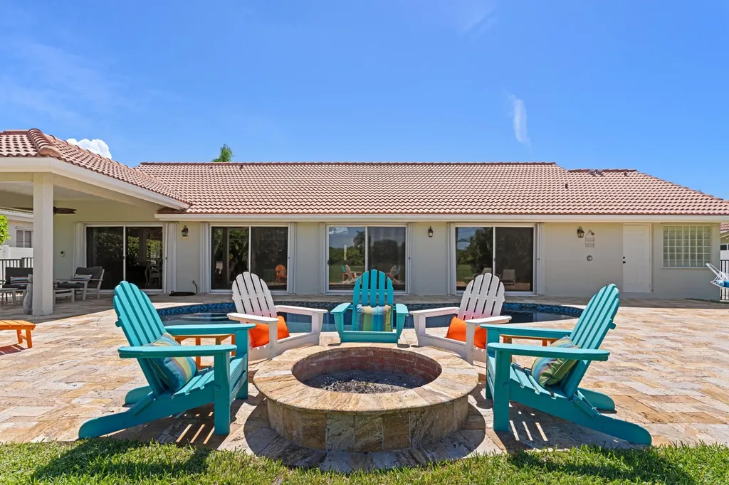 7598 Fairway Trail Boca Raton FL 33487