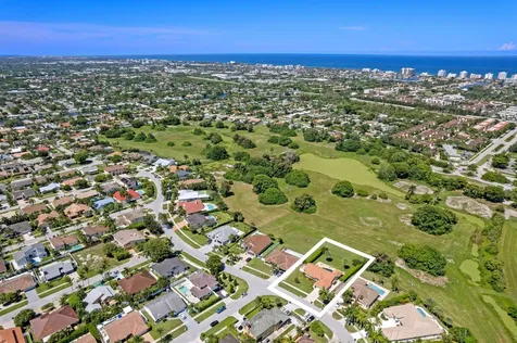 7598 Fairway Trail Boca Raton FL 33487