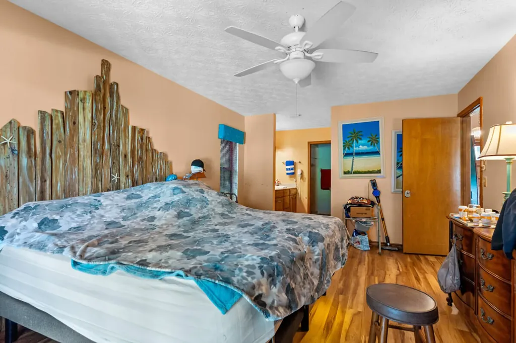 1119 SE Cambridge Drive Port St Lucie FL 34952